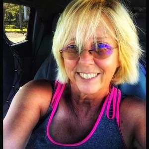 Meet your Posher, Rhonda